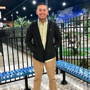 Meet your Posher, Abdiel